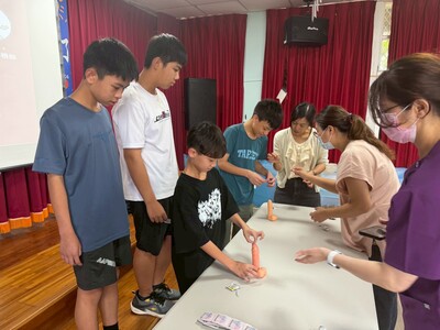Link to ImgDesc(另開新視窗)